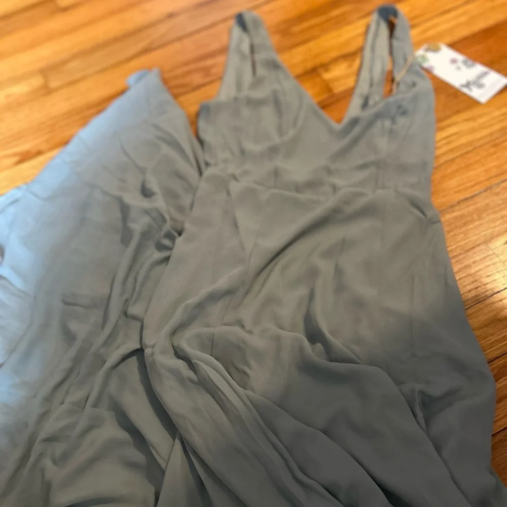 floor length elegant dress - Picture 5 of 7